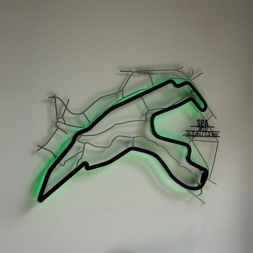 Metal Race Tracks